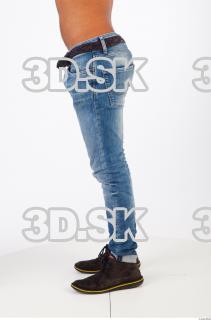 Jeans leg of Glen 0003